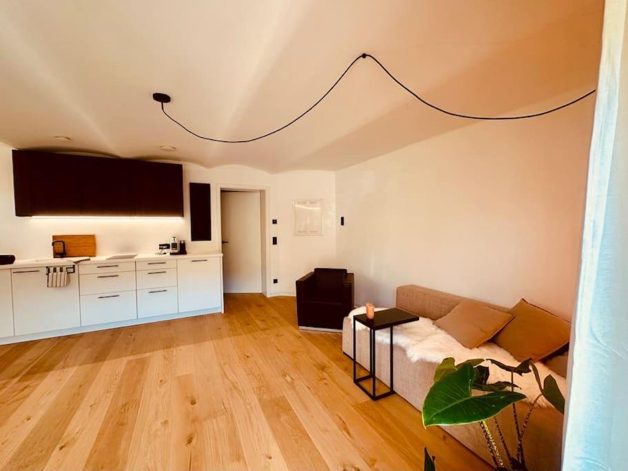Aidlingen 2 Zimmer Apartment Sindelfingen Boeblingen Calw מראה חיצוני תמונה