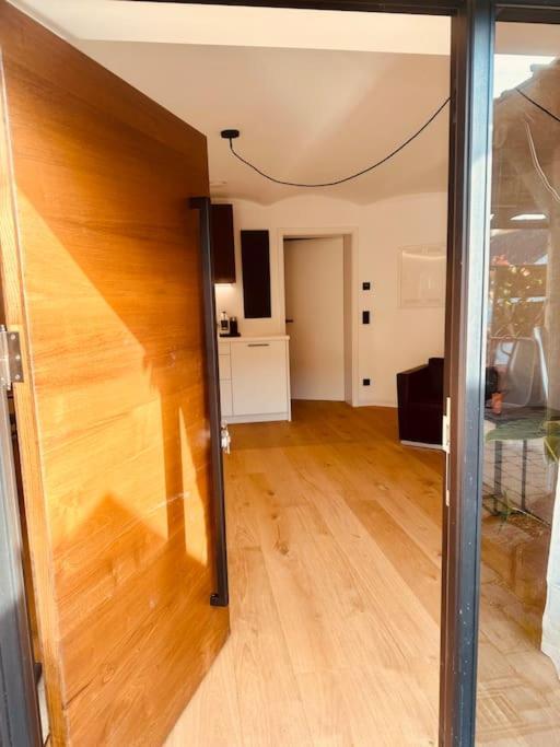Aidlingen 2 Zimmer Apartment Sindelfingen Boeblingen Calw מראה חיצוני תמונה