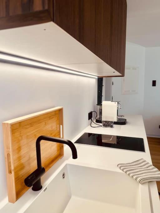 Aidlingen 2 Zimmer Apartment Sindelfingen Boeblingen Calw מראה חיצוני תמונה