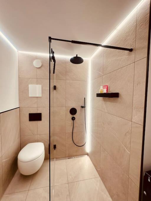 Aidlingen 2 Zimmer Apartment Sindelfingen Boeblingen Calw מראה חיצוני תמונה